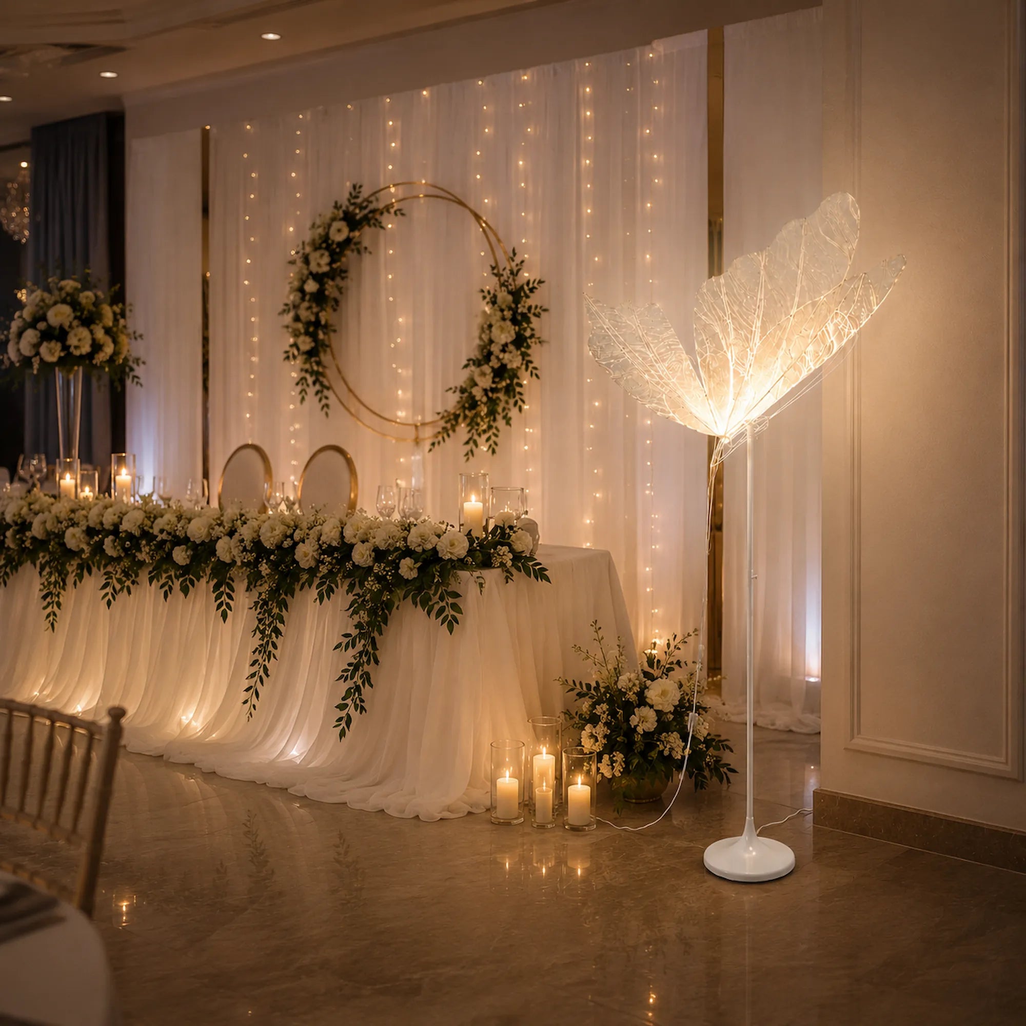 Lampa Podłogowa Dekoracyjna LED Motyl ze Świecącymi Skrzydłami 80 cm